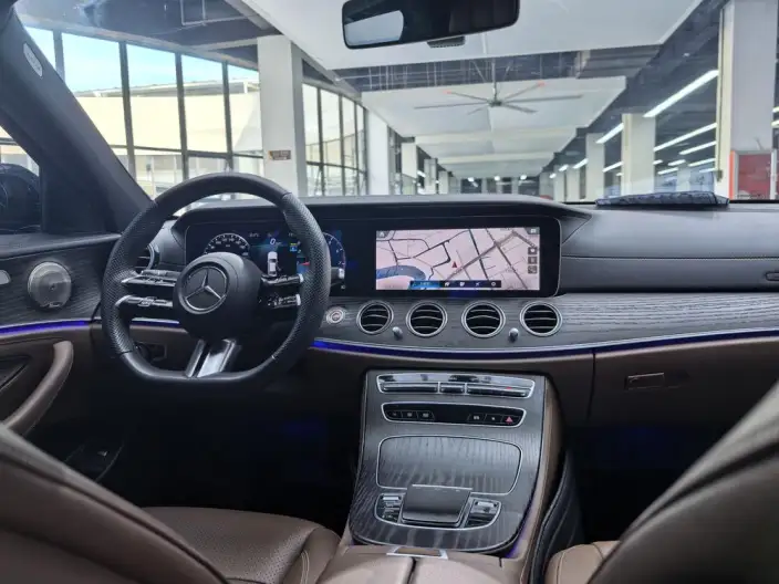 Mercedes-Benz E-Class 2023 Model E 300 L Fashion Model sedan – фото 10