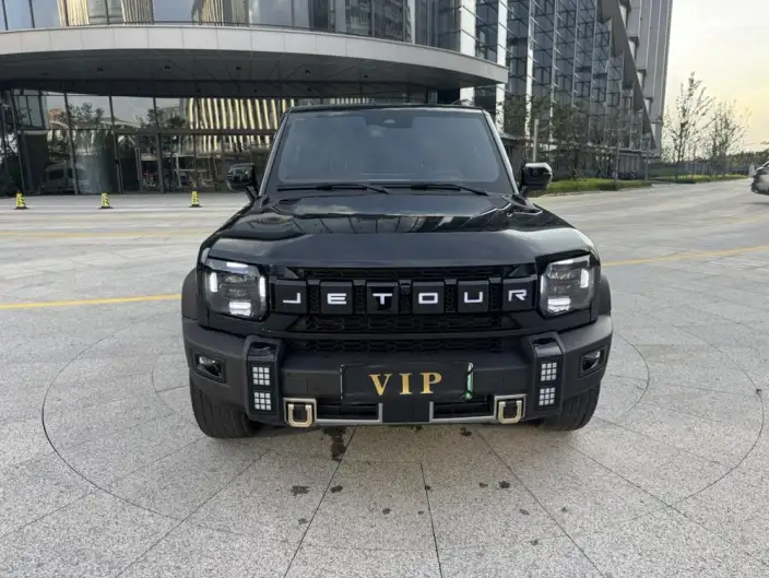 Jetour Traveler C-DM 2026 Model 1.5TD DHT 129km Land Rover Discovery