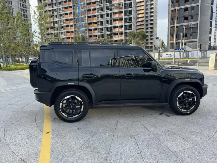 Jetour Traveler C-DM 2026 Model 1.5TD DHT 129km Land Rover Discovery – фото 8