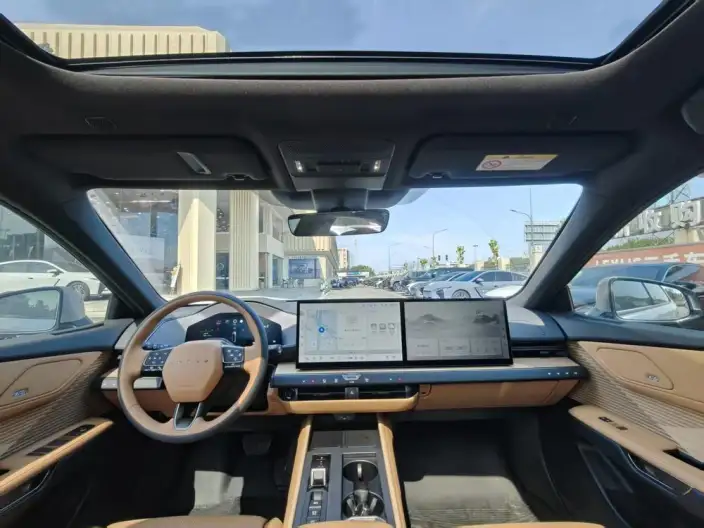 Lexus ES 2026 Model 300h – фото 7