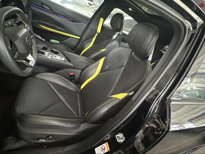 Changan UNI-V 2022 Model 1.5T Sports Edition – фото 10