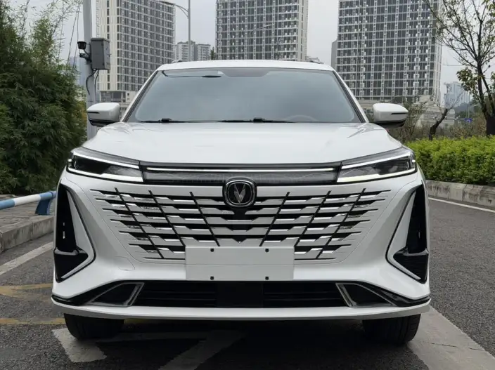 Changan CS75 PLUS 2023 Model Third generation 1.5T Automatic Noble Model – фото 2