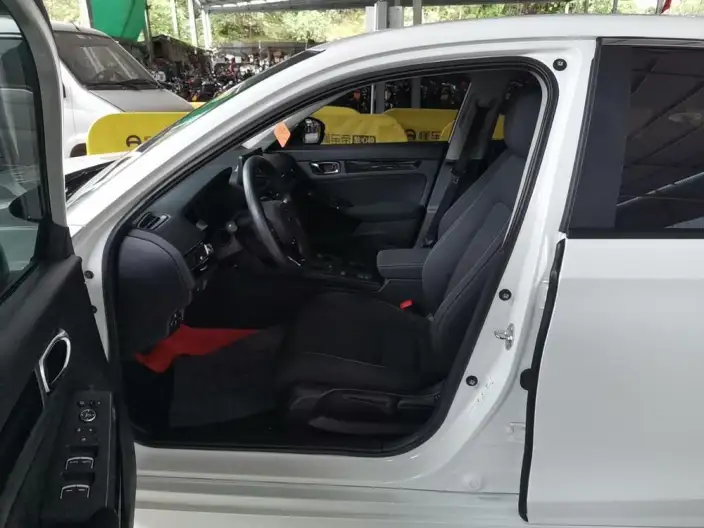 Honda Civic 2023 Model 240TURBO CVT Momentum Edition – фото 10