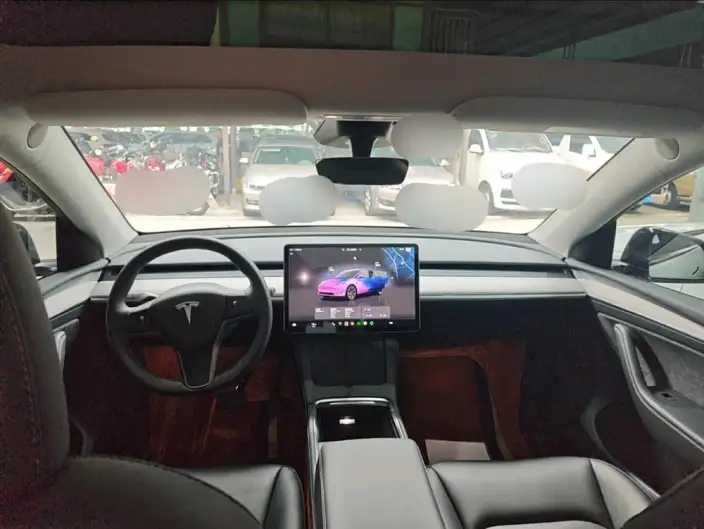 Model Y 2024 Model Rear-wheel drive version – фото 6