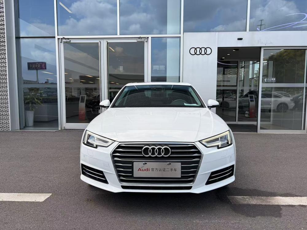 Audi A4L 2017 40 TFSI Style