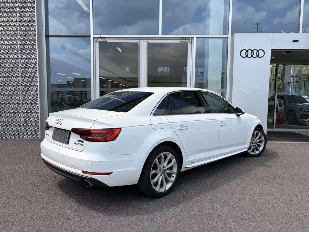 Audi A4L 2017 40 TFSI Style – фото 5