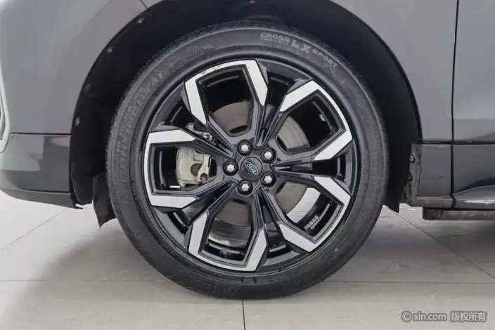 Ford Edge 2021 Model PLUS EcoBoost 245 4WD ST-Line 7 seat – фото 8