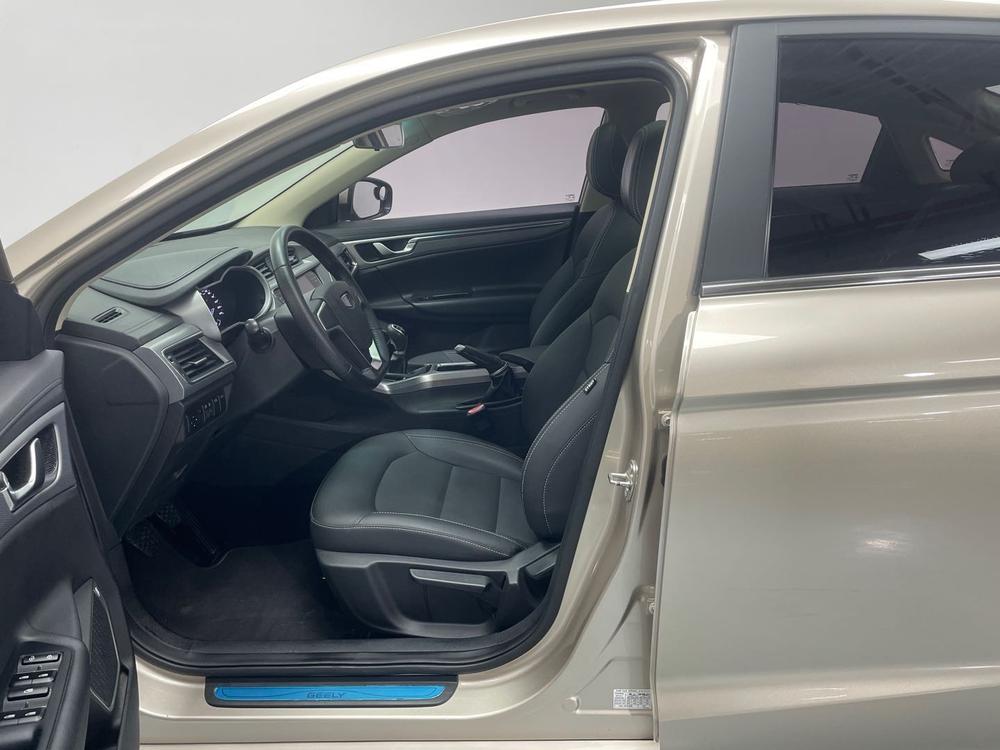 Geely Emgrand GL Модель 2018 года 1.4T Manual Elite Connected – фото 17