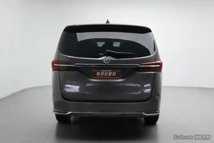 Buick GL8 2022 Model Facelift Business class 2.0T Noble Model