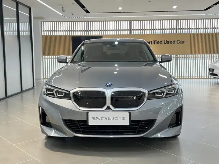 BMW i3 2022 Model eDrive35L