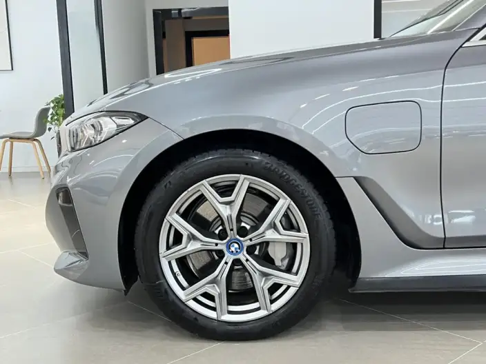 BMW i3 2022 Model eDrive35L