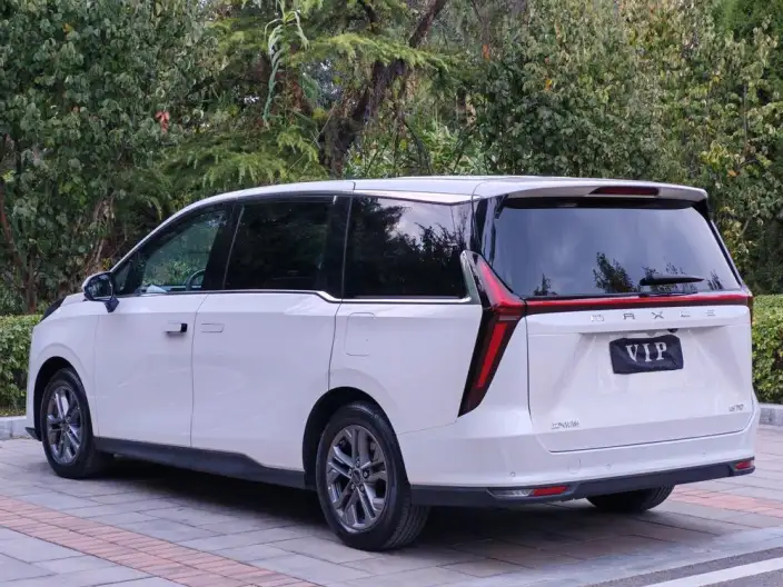 Maxus G70 2024 Model 2.0T Automatic Premium 7 seat – фото 4