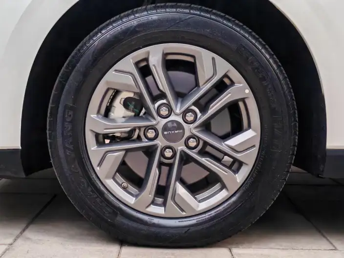 Maxus G70 2024 Model 2.0T Automatic Premium 7 seat – фото 8