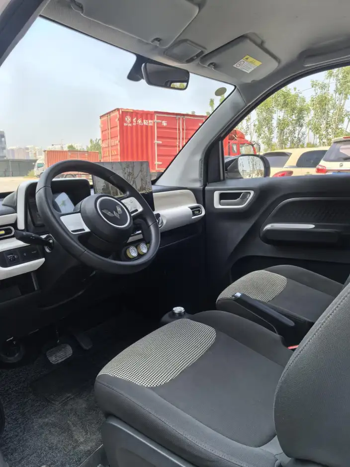 Wuling Hongguang MINIEV 2024 Model 215km Advanced version Lithium Iron Phosphate – фото 8