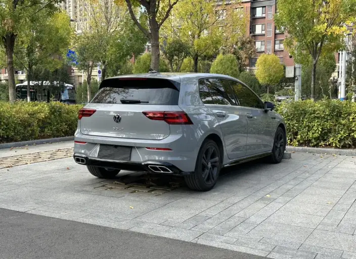 Volkswagen Golf 2023 Model Facelift 280TSI DSG R-Line – фото 6