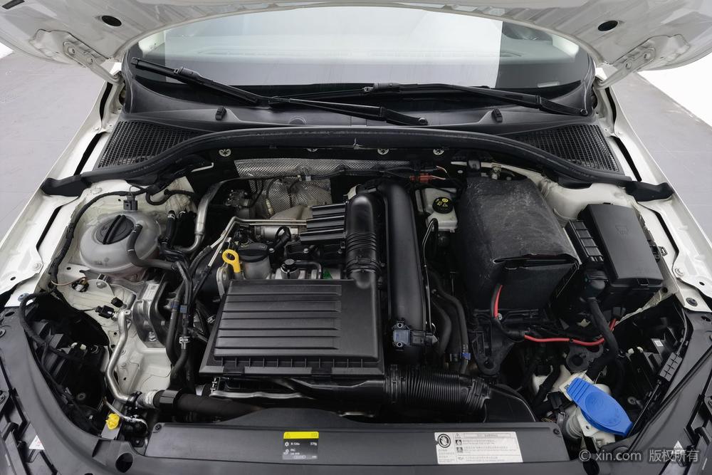 Skoda Octavia 2018 TSI230 DSG Luxury – фото 5