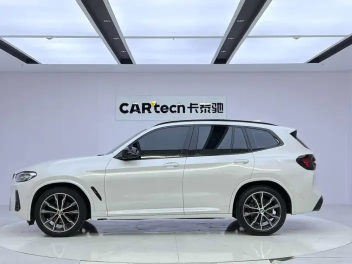 BMW X3 2023 Model xDrive30i Leading Model M Night Set