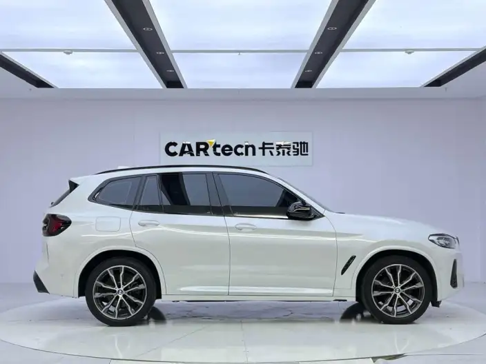BMW X3 2023 Model xDrive30i Leading Model M Night Set – фото 8