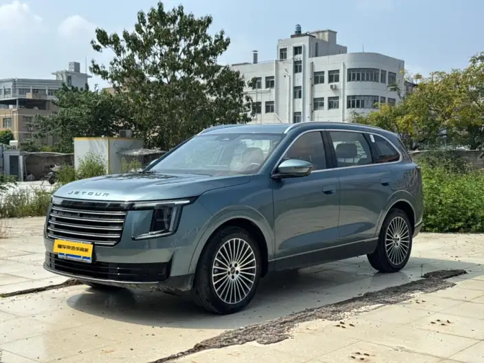 Jetour X70 L 2026 Model 2.0TD 8AT Flagship Model – фото 1