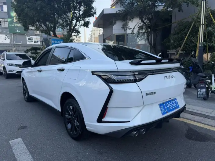 Yixuan 2023 Model Mach Version 1.5L Automatic Honor Edition – фото 4