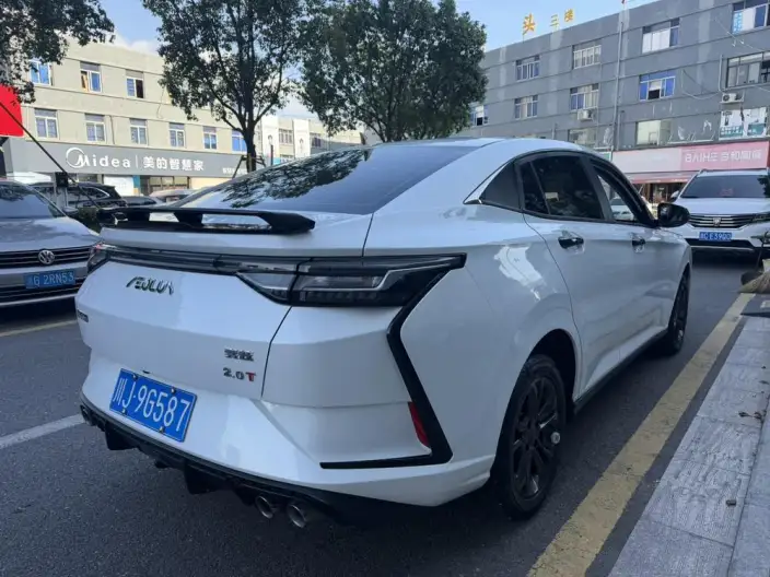 Yixuan 2023 Model Mach Version 1.5L Automatic Honor Edition – фото 6
