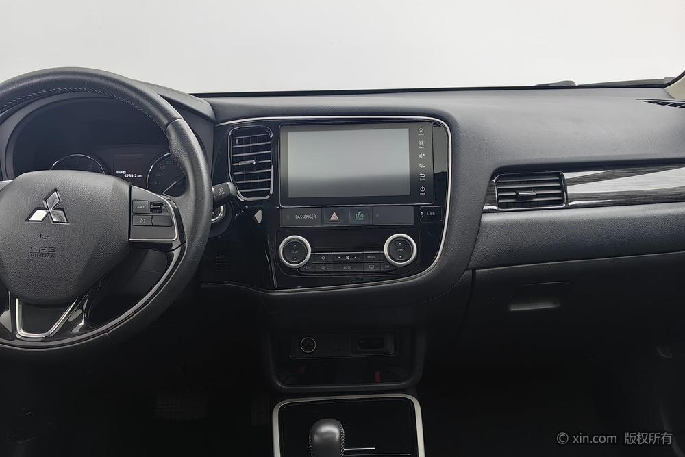 Mitsubishi Outlander Модель 2019 года 2.0L 2WD Changxiang Edition 5 seat National V – фото 10