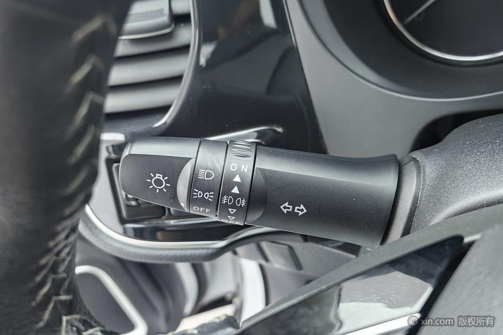 Mitsubishi Outlander Модель 2019 года 2.0L 2WD Changxiang Edition 5 seat National V – фото 16