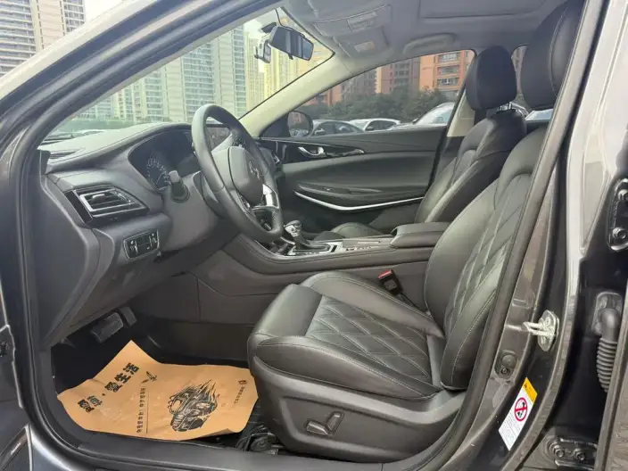 Changan Ruicheng CC 2022 Model Blue Whale Edition 1.5T DCT Luxury Model – фото 8