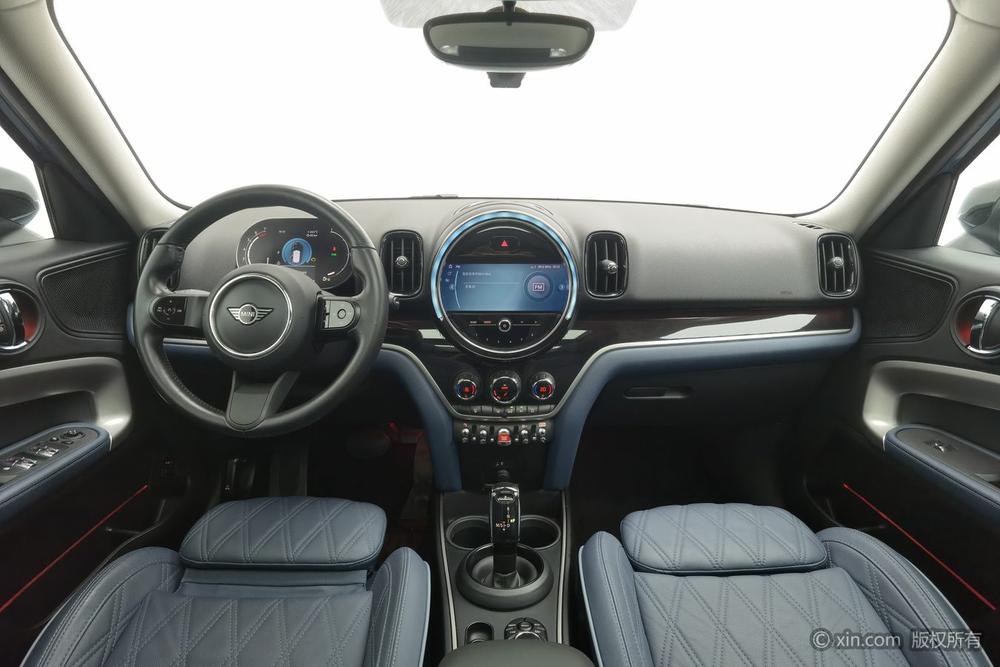 Mini Countryman 2022 Modi f ied 1.5T COOPER ALL4 Connoisseur – фото 12