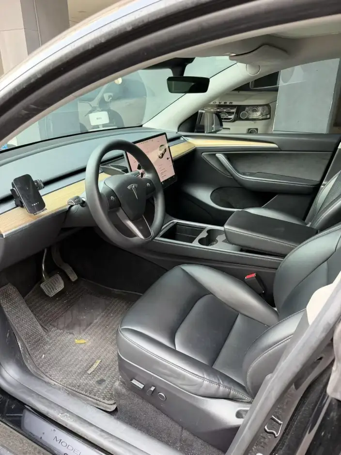 Model Y 2022 Model Facelift Rear-wheel drive version – фото 4