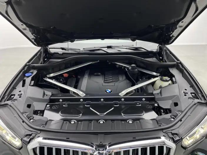 BMW X5 Imported 2022 Model xDrive40i M Sports Set – фото 6