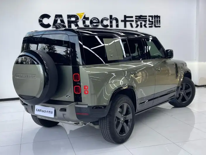 Land Rover Defender 2023 Model Facelift 110 P400 X-Dynamic HSE