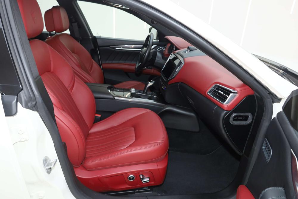 Maserati Ghibli 2021 2.0T Feng Mang – фото 17