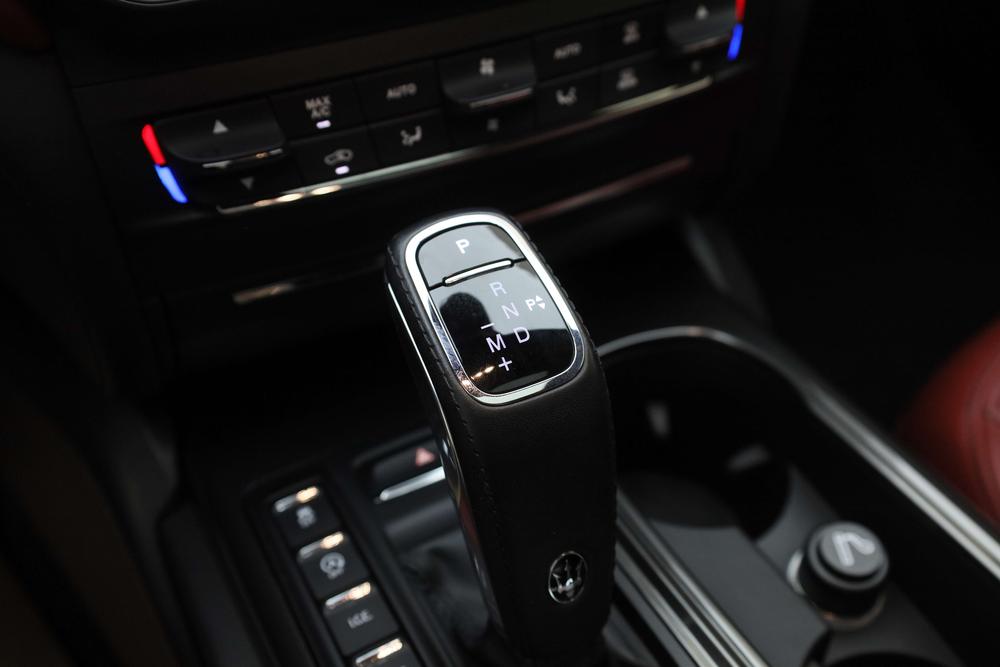 Maserati Ghibli 2021 2.0T Feng Mang – фото 21