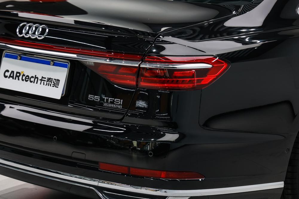 Audi A8 2022 A8L 55 TFSI quattro Premium Collector's Edition – фото 13