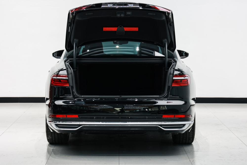 Audi A8 2022 A8L 55 TFSI quattro Premium Collector's Edition – фото 17