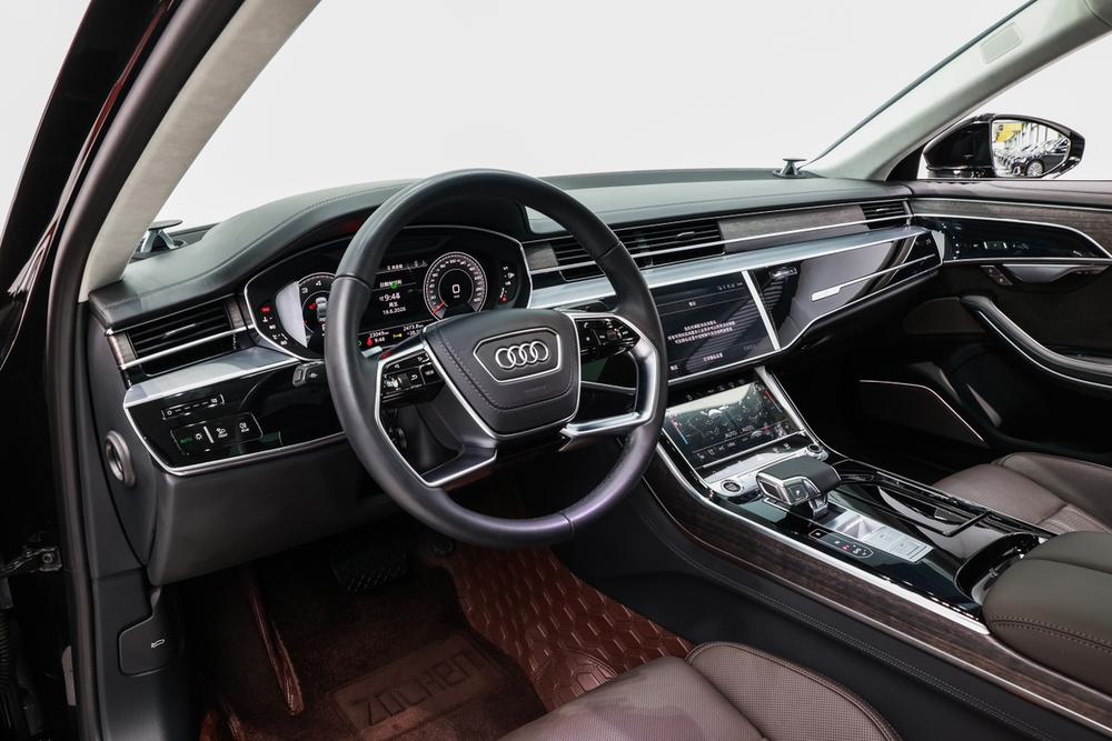 Audi A8 2022 A8L 55 TFSI quattro Premium Collector's Edition – фото 18