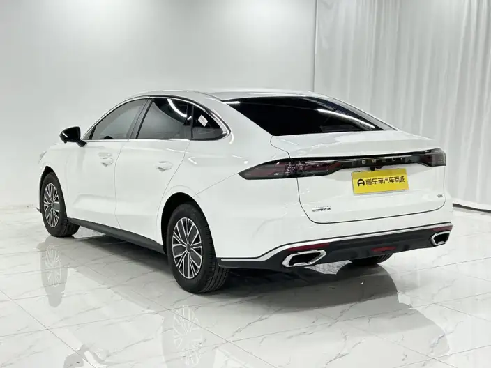 Geely Emgrand 2026 Model No. 5 Gen 1.5L CVT Luxury Model – фото 5