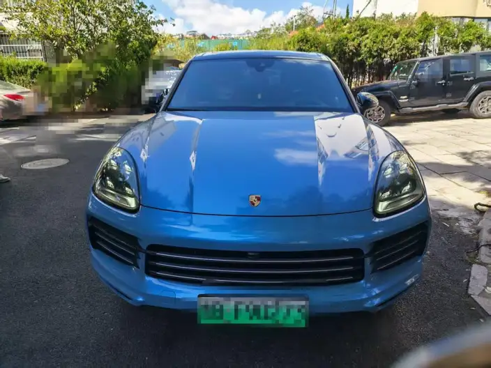 Cayenne E-Hybrid 2023 Model Cayenne E-Hybrid 2.0T