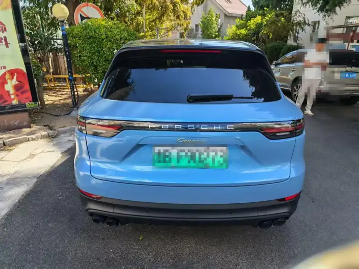 Cayenne E-Hybrid 2023 Model Cayenne E-Hybrid 2.0T – фото 5