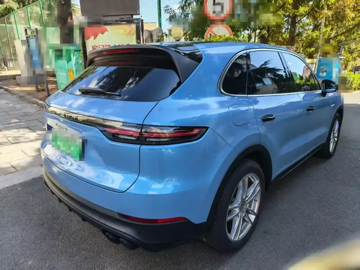 Cayenne E-Hybrid 2023 Model Cayenne E-Hybrid 2.0T – фото 6