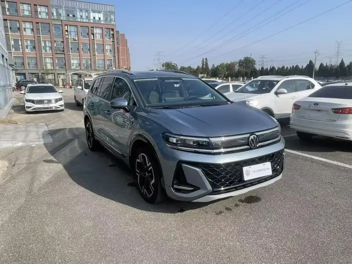 Talagon 2026 Model 450TSI 4WD Ultimate Edition 6 seat – фото 3