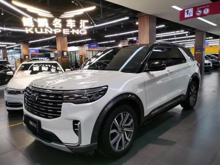 Ford Explorer 2023 Model EcoBoost 285 4WD Titan Jin Edition 6 seat