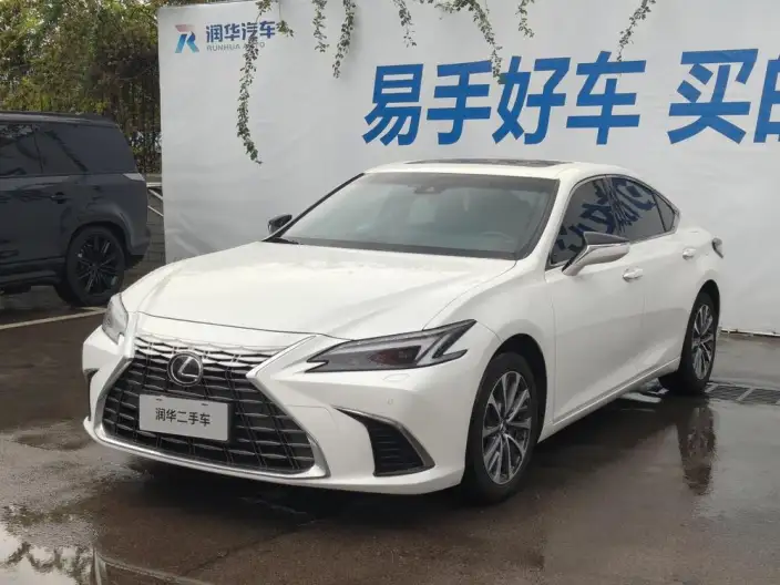 Lexus ES 2025 Model 200 Premium