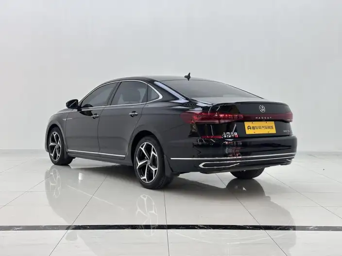 Volkswagen Passat 2023 Model Facelift 330TSI Starry sky Deluxe Edition – фото 5