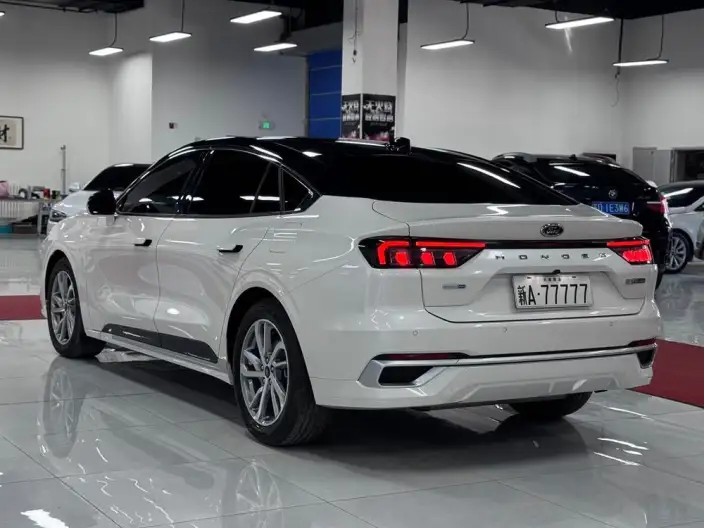 Ford Mondeo 2023 Model EcoBoost 245 Luxury Model