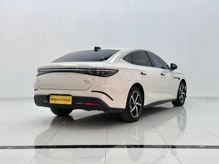 BYD Seal 07DM 2026 Model DM-i 230KM Flagship Model – фото 7