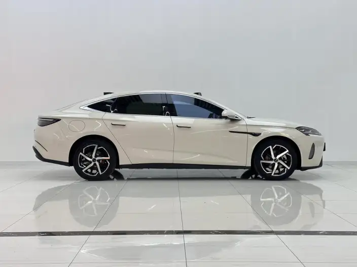 BYD Seal 07DM 2026 Model DM-i 230KM Flagship Model – фото 8