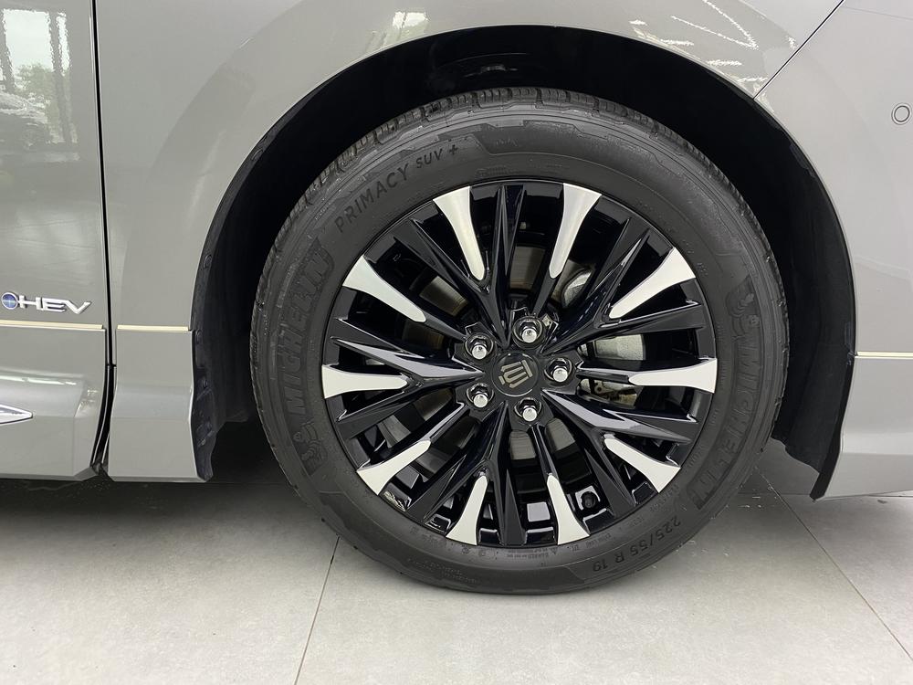 Vell f ire Раздел 2023 Toyota Crown 2.5L Intelligent Hybrid 4WD Supreme Executive Edition – фото 5