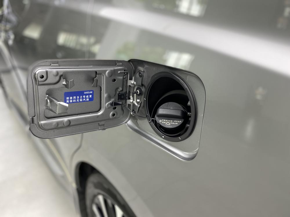 Vell f ire Раздел 2023 Toyota Crown 2.5L Intelligent Hybrid 4WD Supreme Executive Edition – фото 19